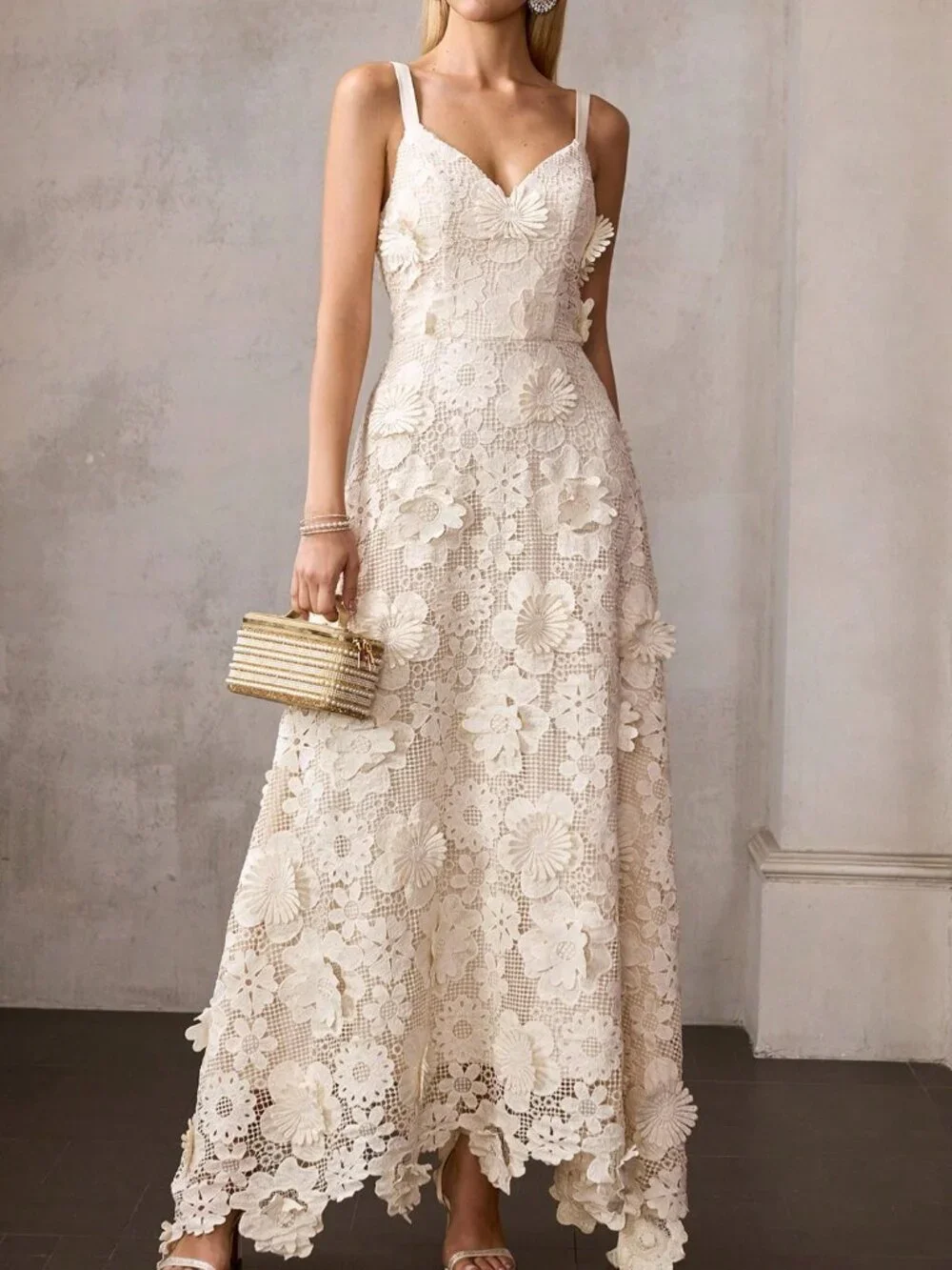 Apricot Elegant Women's Sleeveless Lace Dress with 3D Floral V-Neck Floor-Length